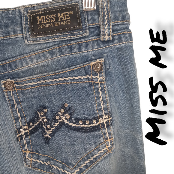 Miss Me Denim - Miss Me JD1037B Women's Light Blue Cotton 5-Pockets Bootcut Jeans Size 31